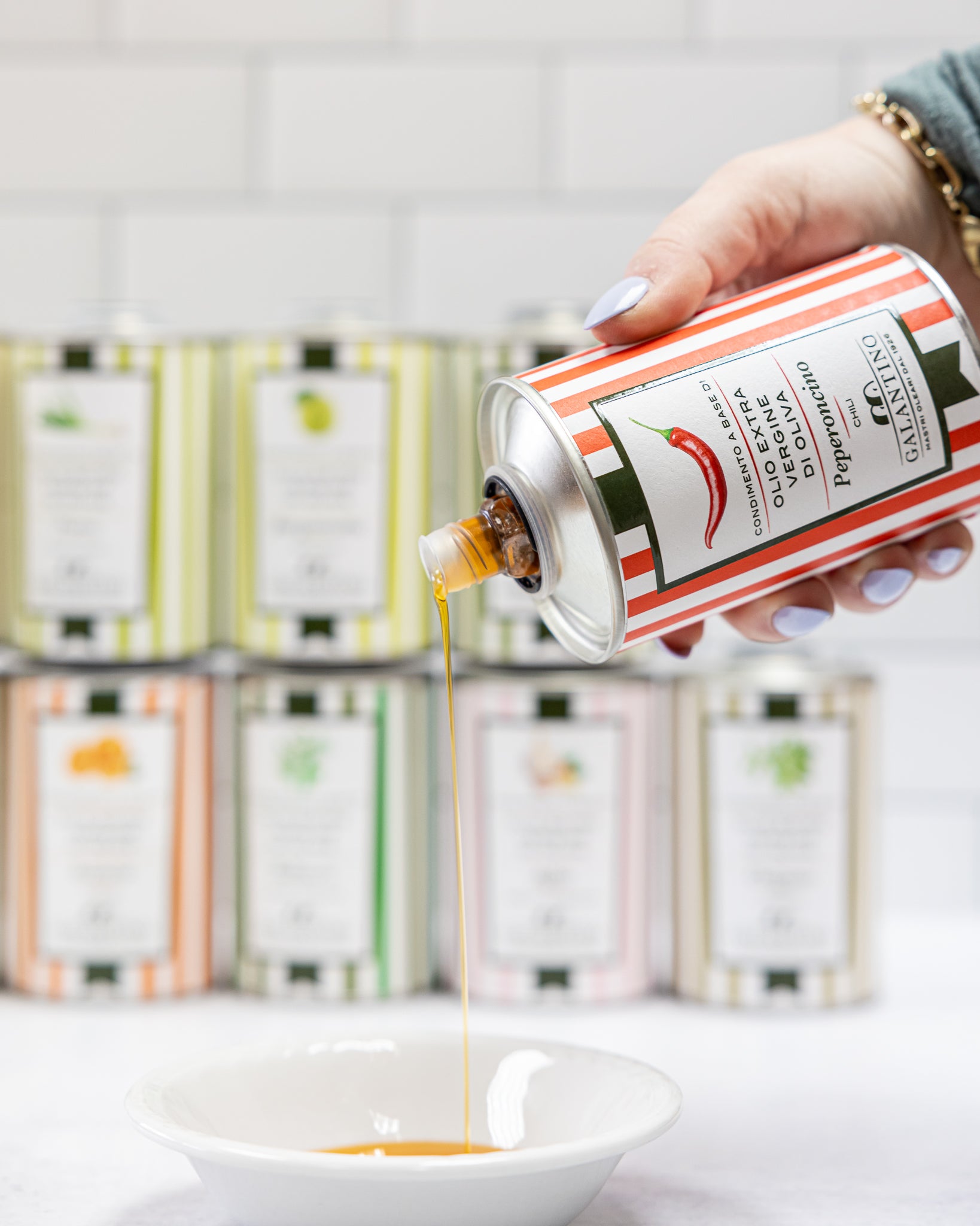邦楽 OLIVE OIL - Big Silhouette Olive Oils & Balsamics - Kitchen Kettle Village